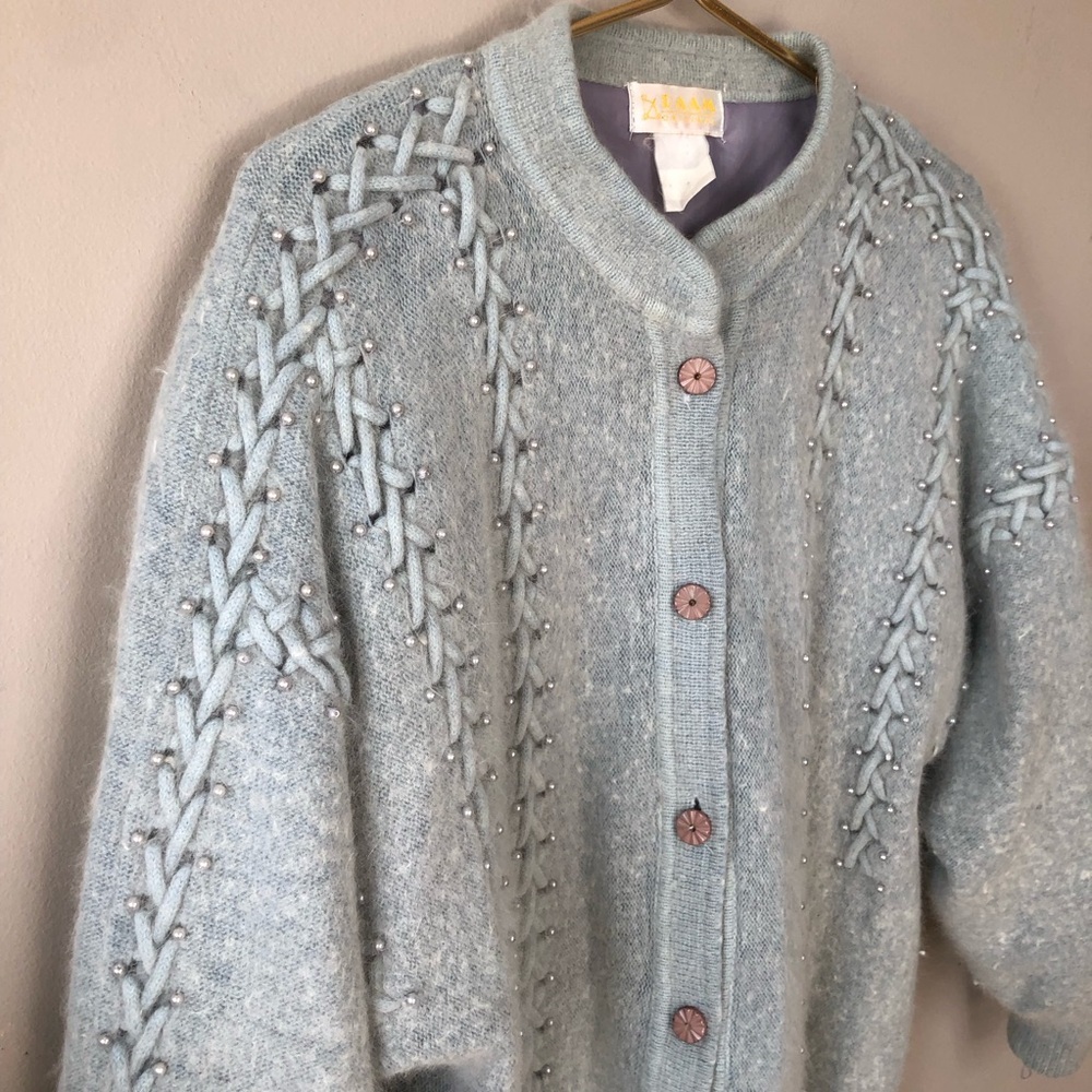 Beautiful Vintage Pastel Blue Pure Angora Fuzzy Pearl Cardigan Sweater Size L - Picture 3 of 12